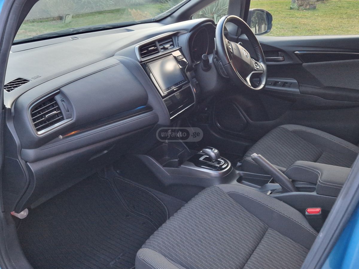 Honda FIT - фото 9