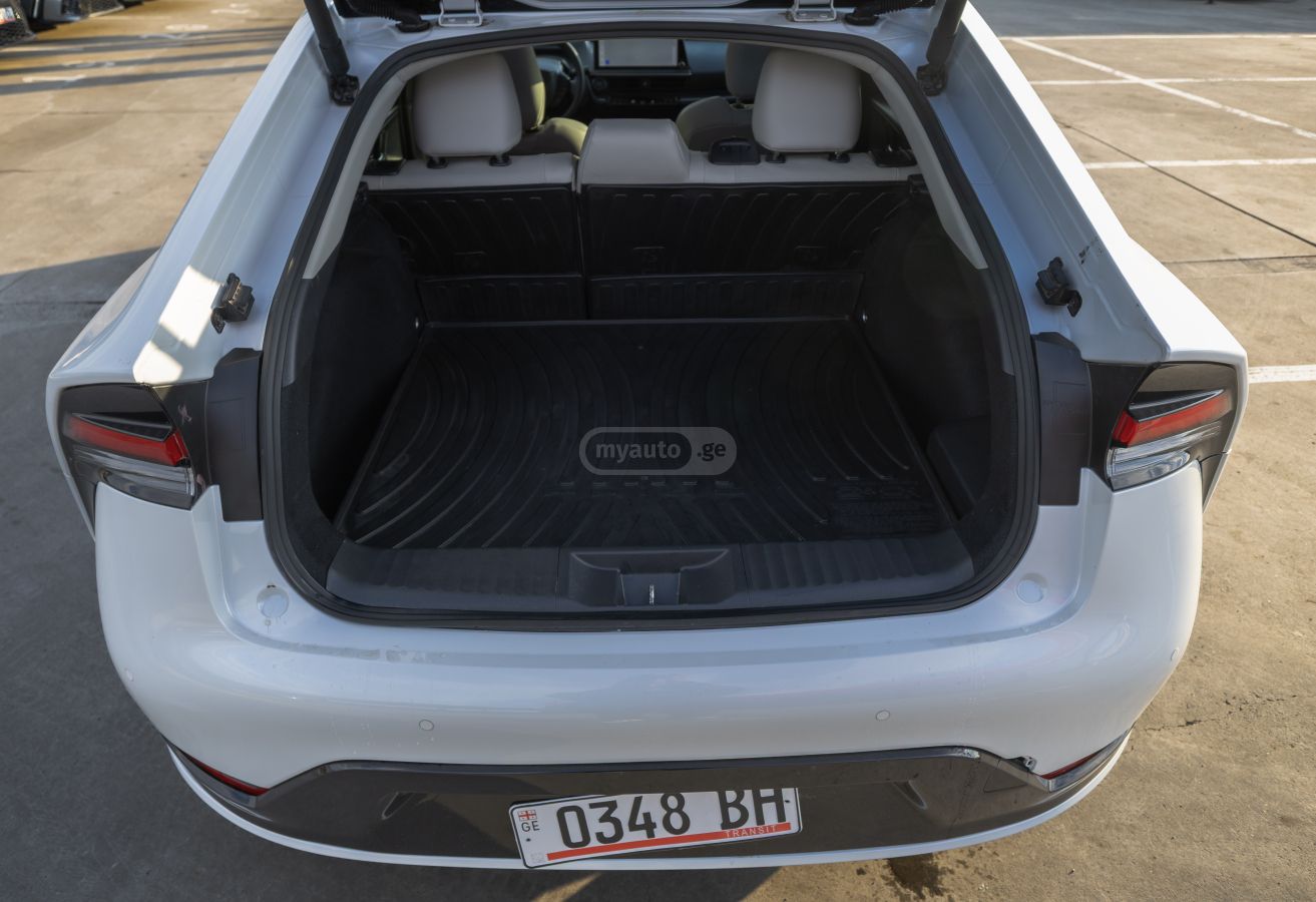 Toyota Prius Toyota Prius 2025 — миниатюра 7