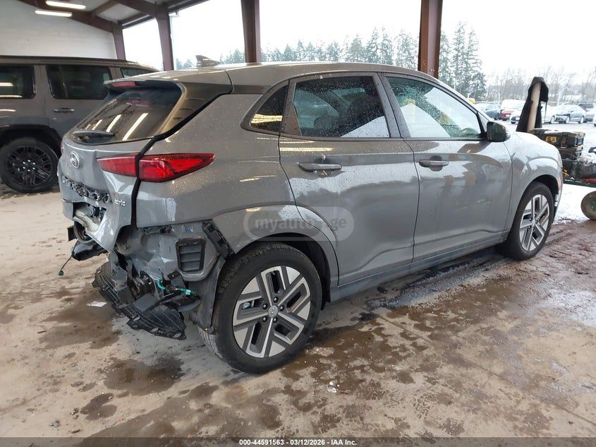 Hyundai kona - фото 2