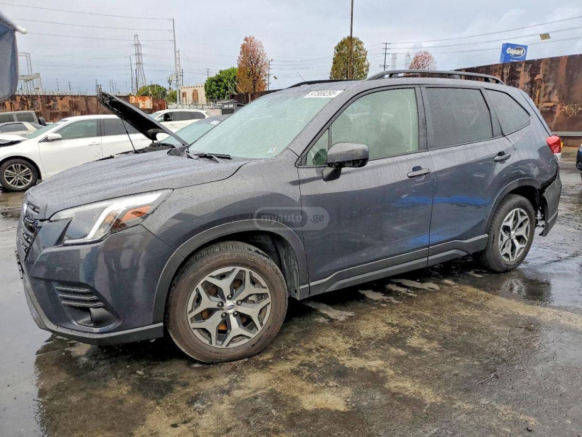 Subaru Forester - фото 1