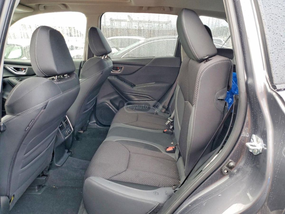 Subaru Forester - фото 11