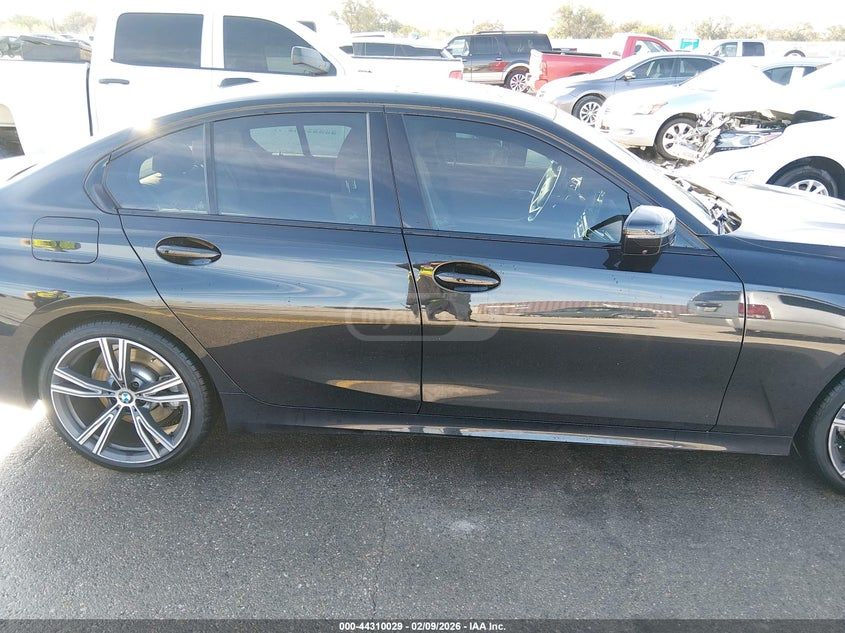 BMW 330 - фото 12