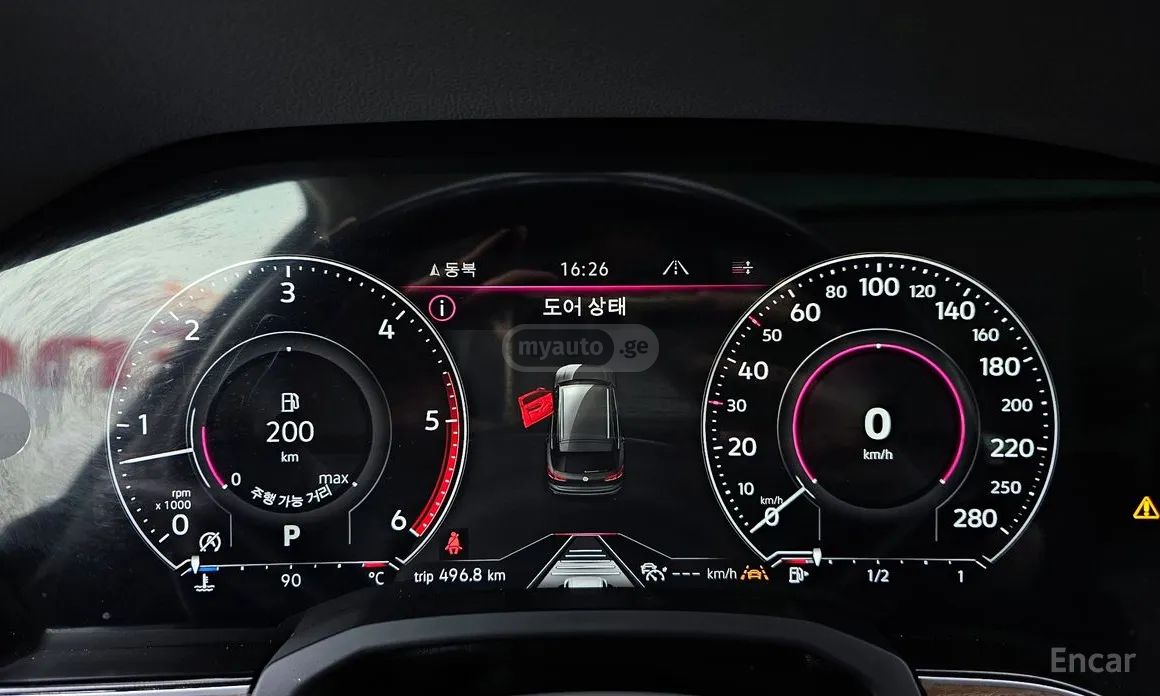 Volkswagen Touareg - фото 7