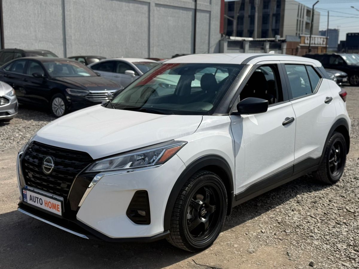 Nissan Kicks - фото 1