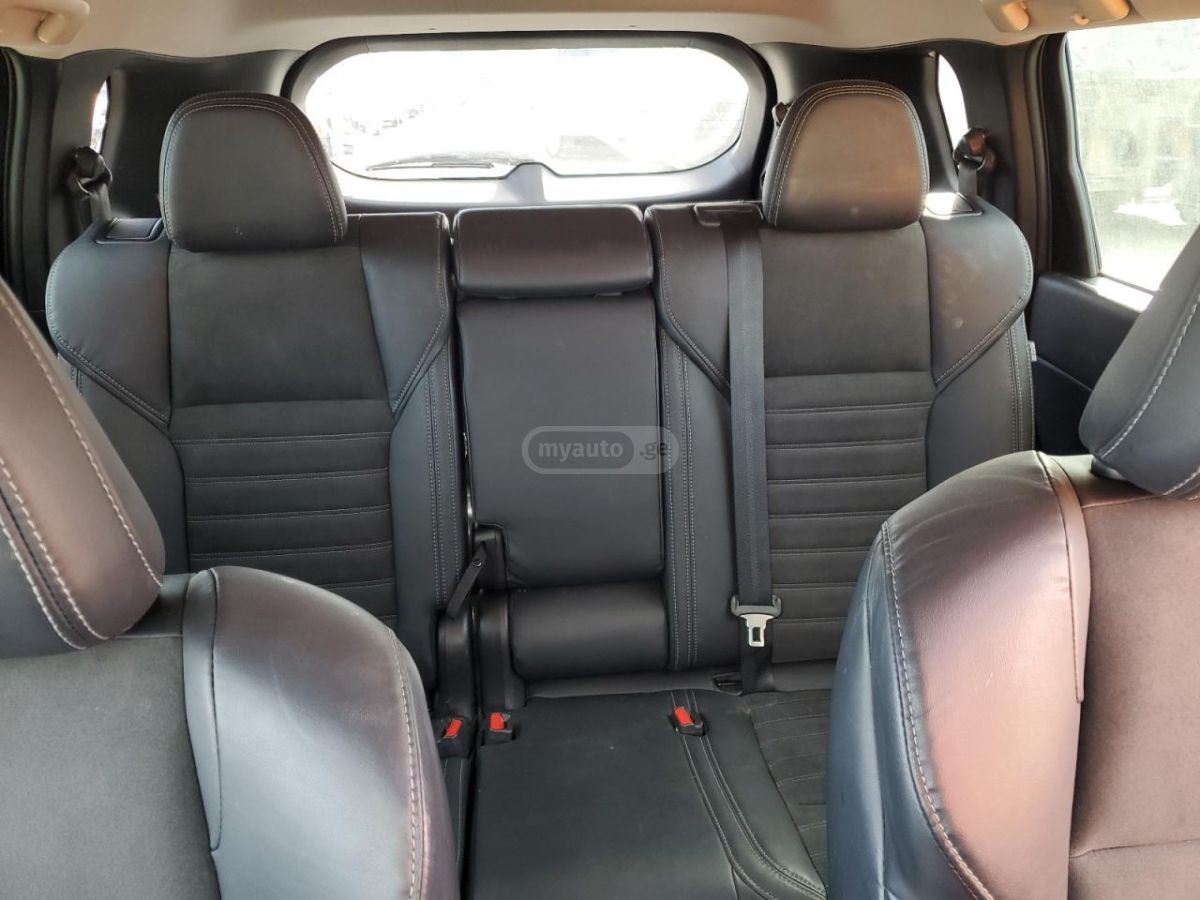 Mitsubishi Outlander - фото 10