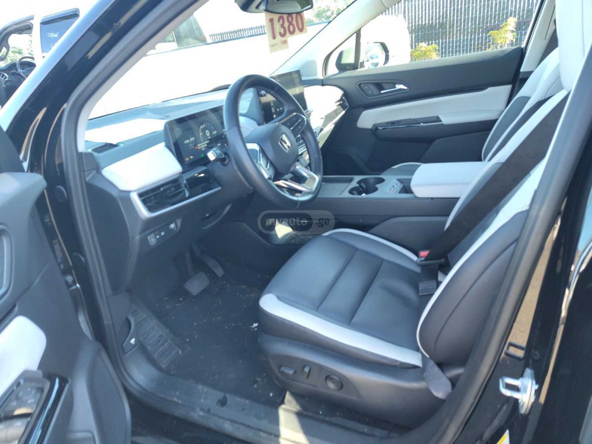 Honda Prologue Touring 2024 — миниатюра 5