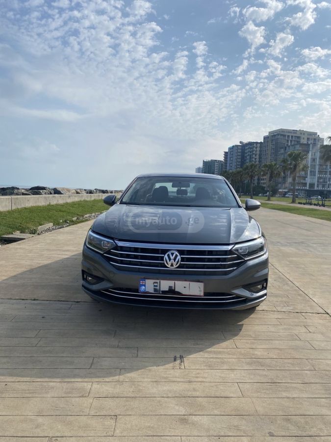 Volkswagen Jetta - фото 3