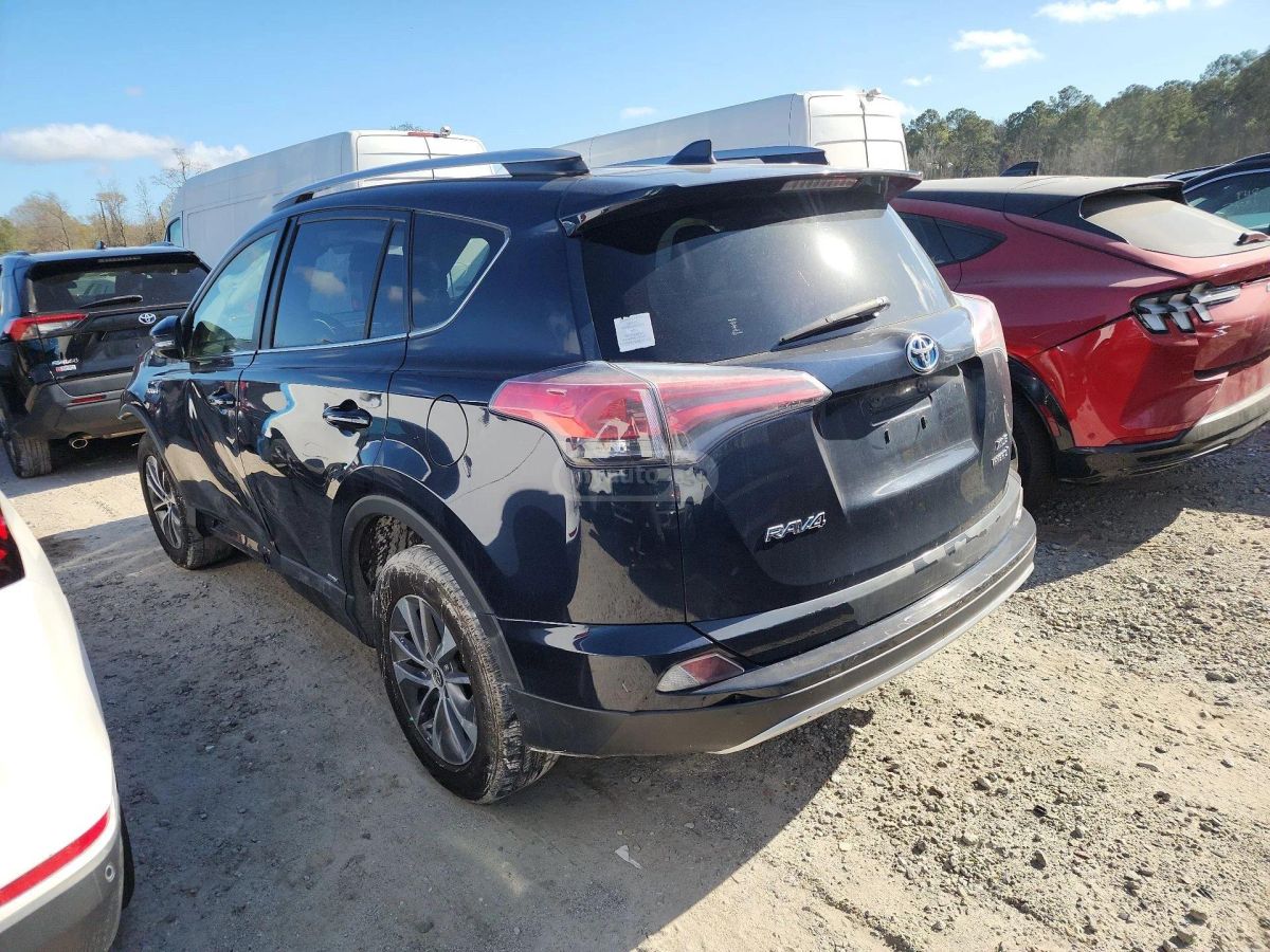 Toyota RAV 4 - фото 13