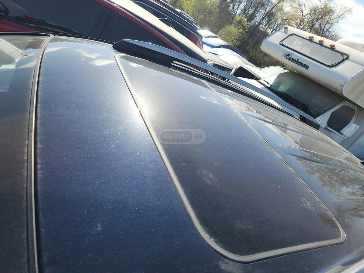 Toyota RAV 4 - фото 14