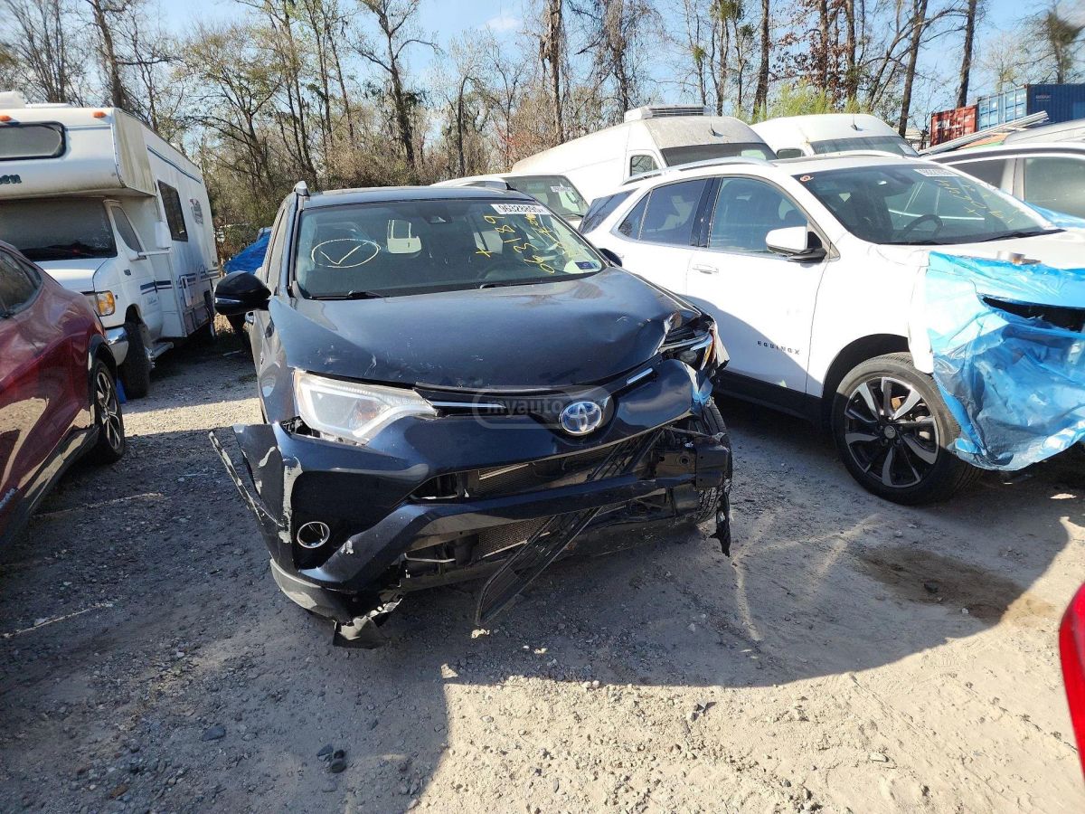 Toyota RAV 4 - фото 8