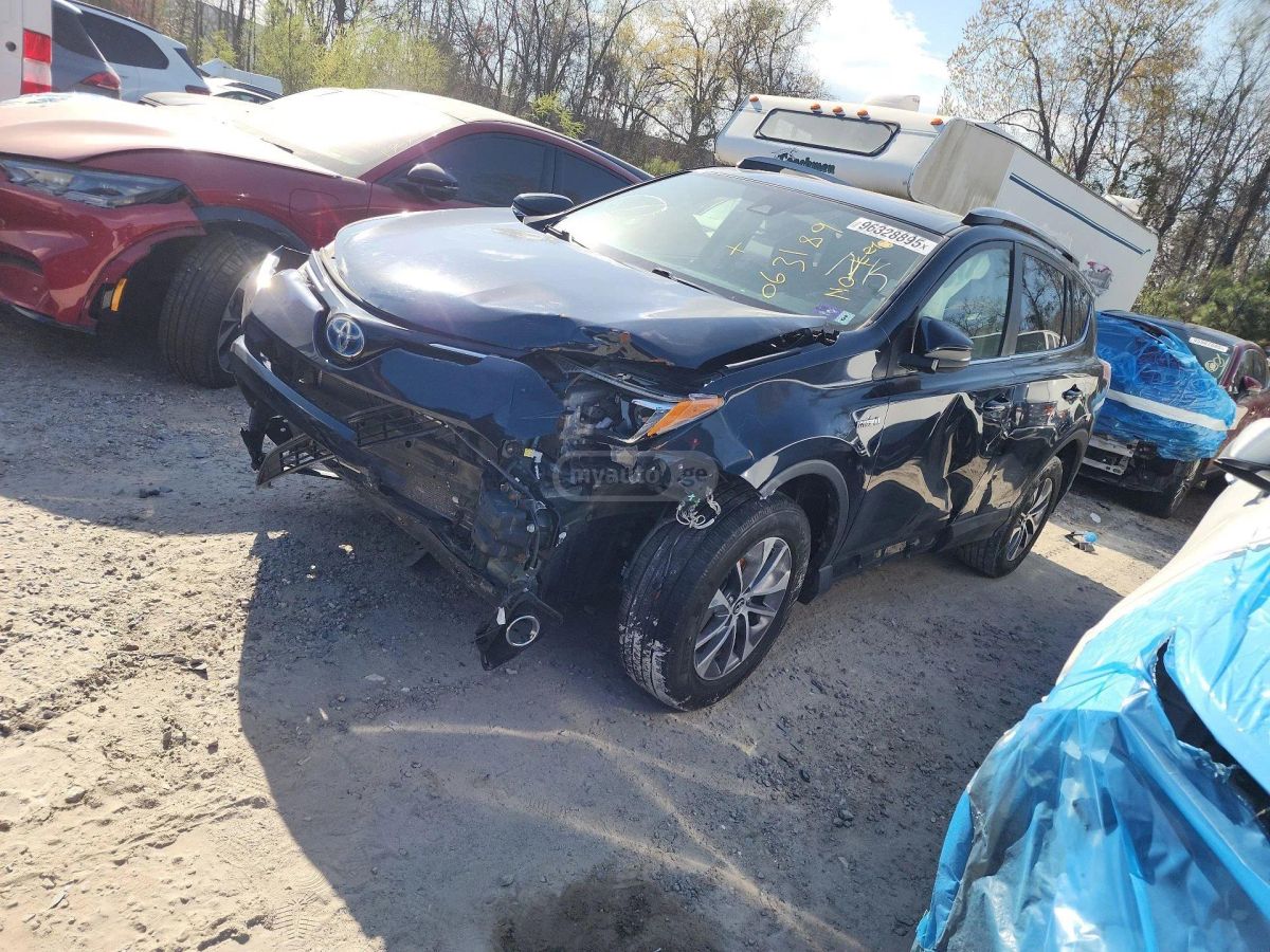 Toyota RAV 4 - фото 9