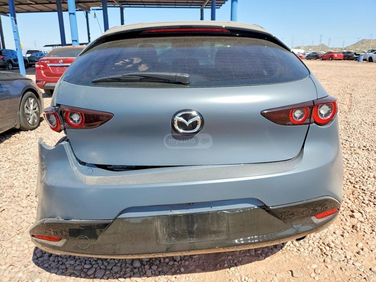 Mazda Mazda 3 - фото 6