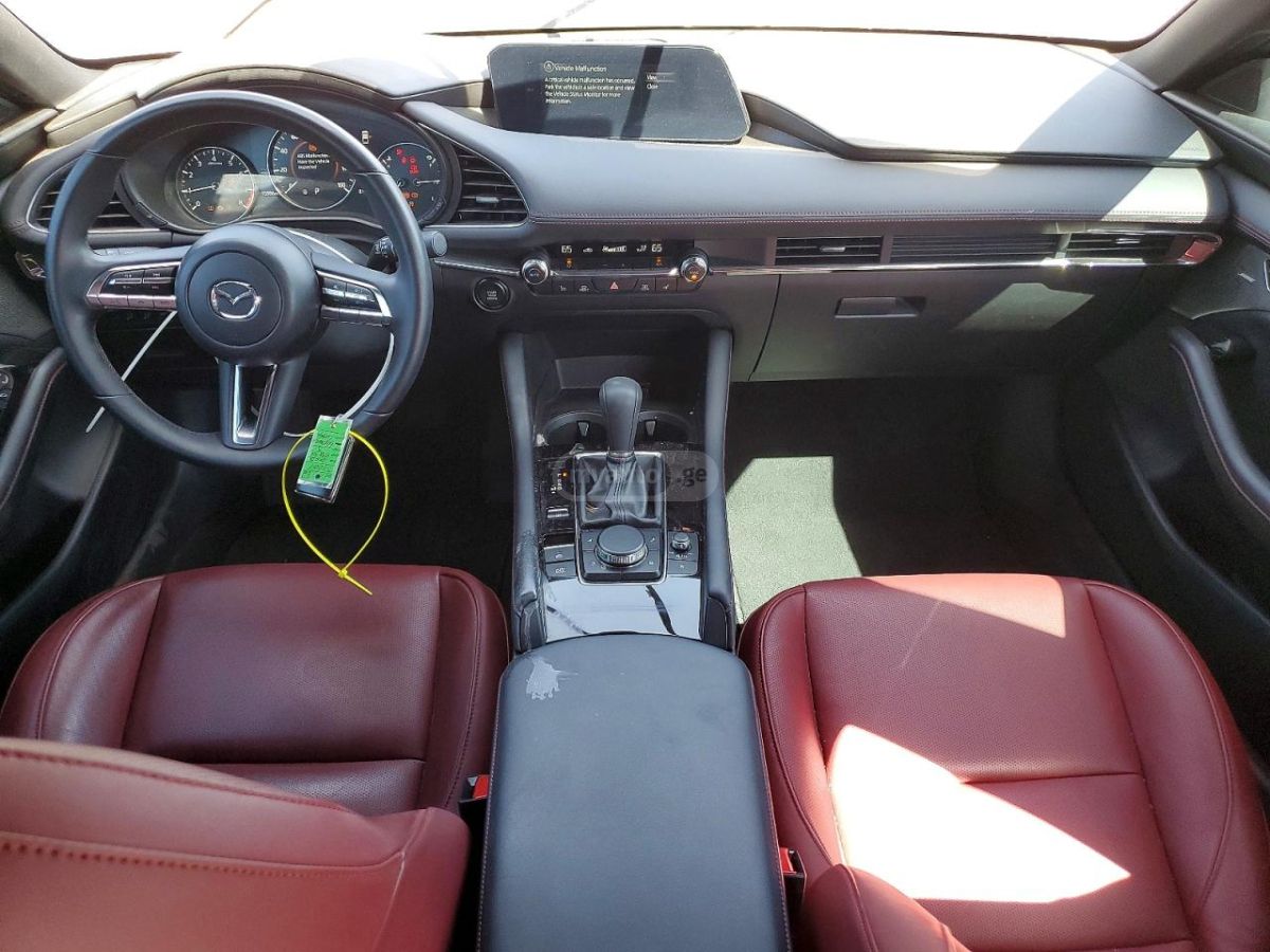 Mazda Mazda 3 - фото 8