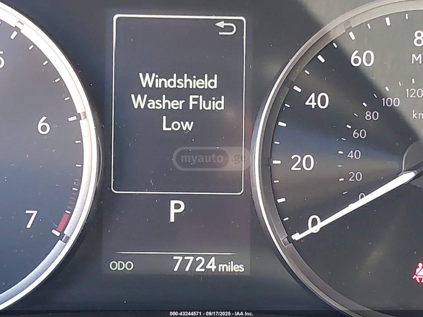 Lexus IS 350 - фото 15