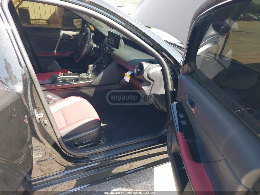 Lexus IS 350 - фото 5