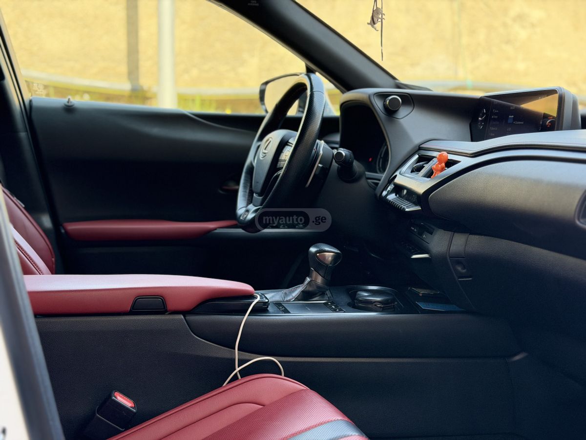 Lexus UX 200 F sport 2020 — миниатюра 14