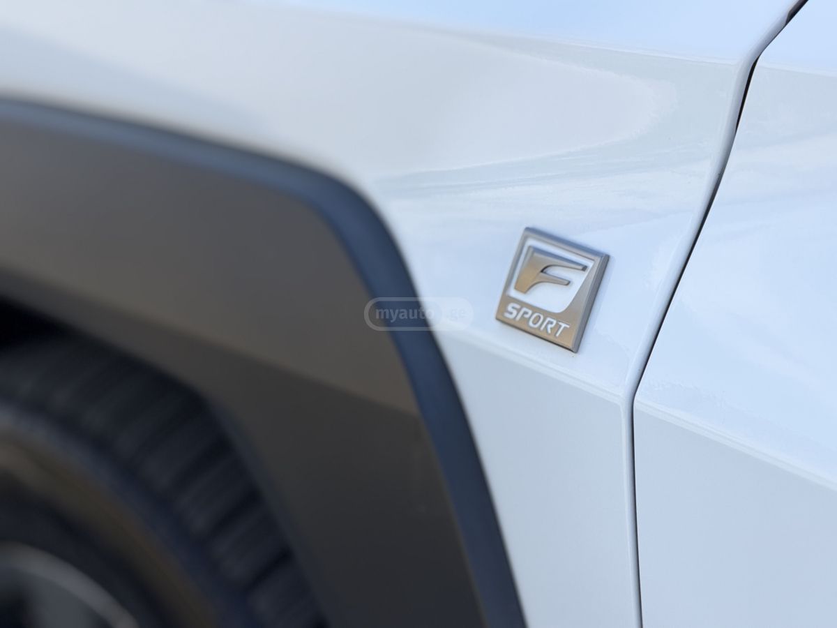 Lexus UX 200 F sport 2020 — миниатюра 9