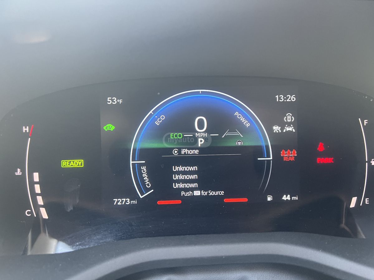 Toyota Camry - фото 10