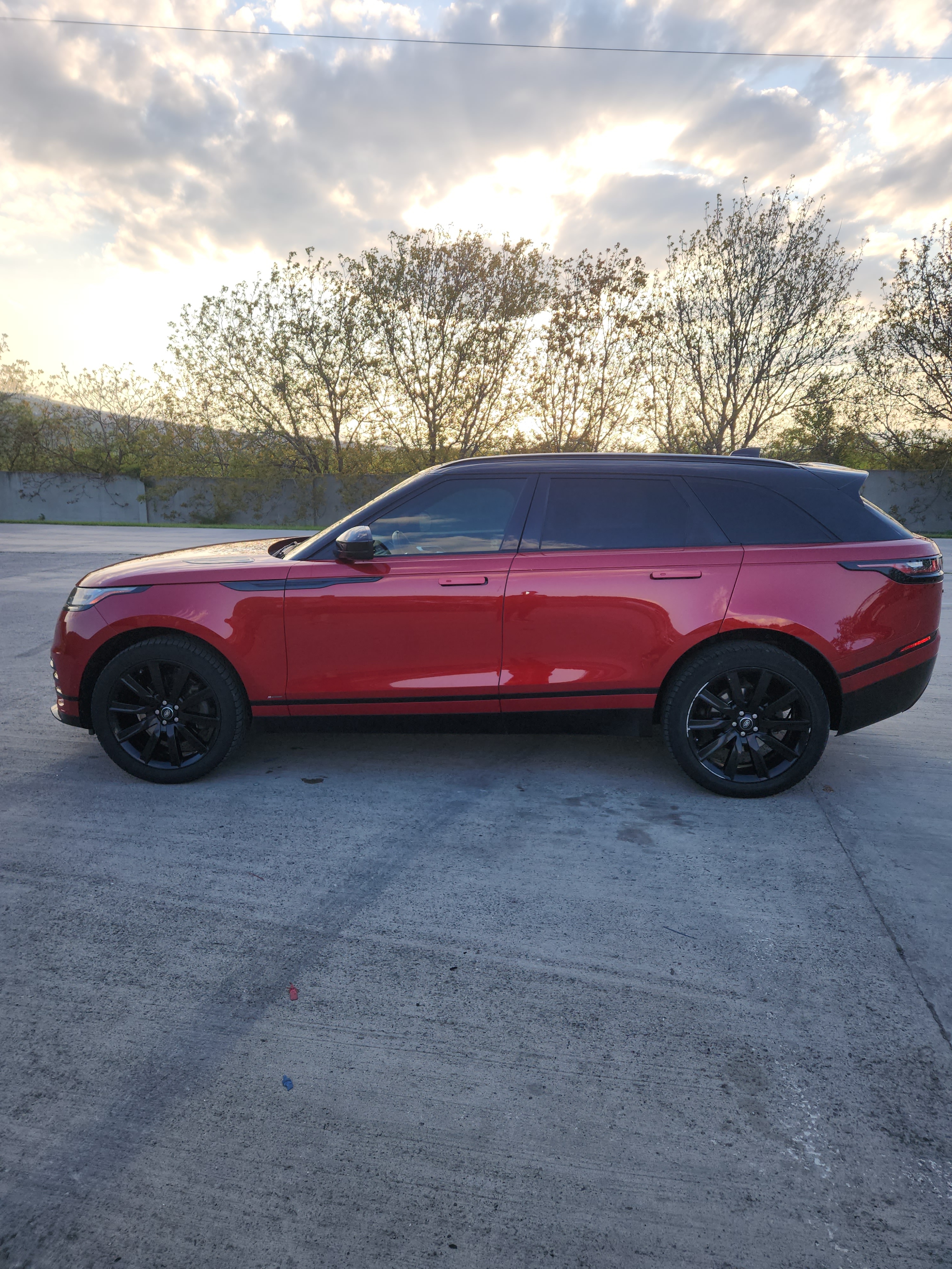 Land Rover Range Rover Velar - фото 2