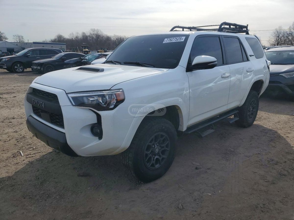 Toyota 4 Runner - фото 1