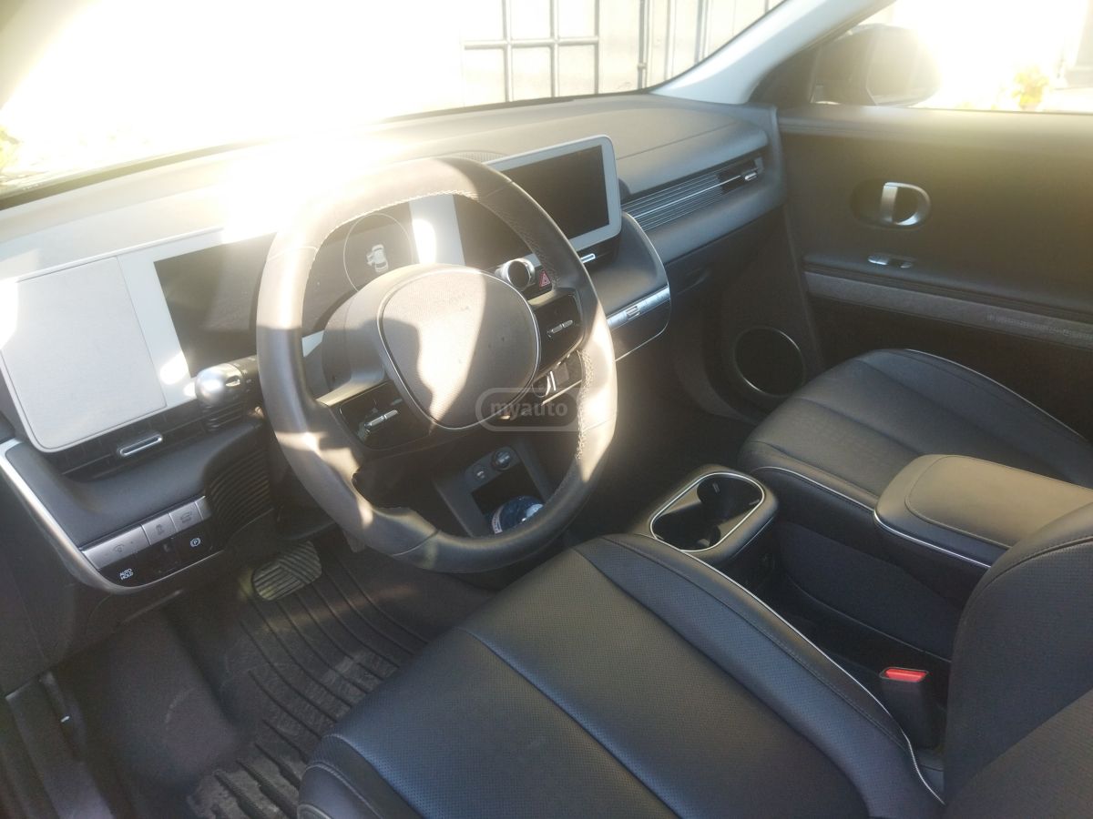 Hyundai Ioniq 5 - фото 11