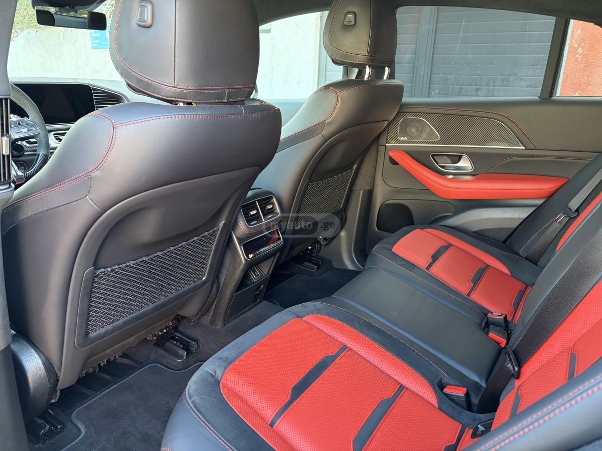 Mercedes-Benz GLE 63 AMG - фото 7
