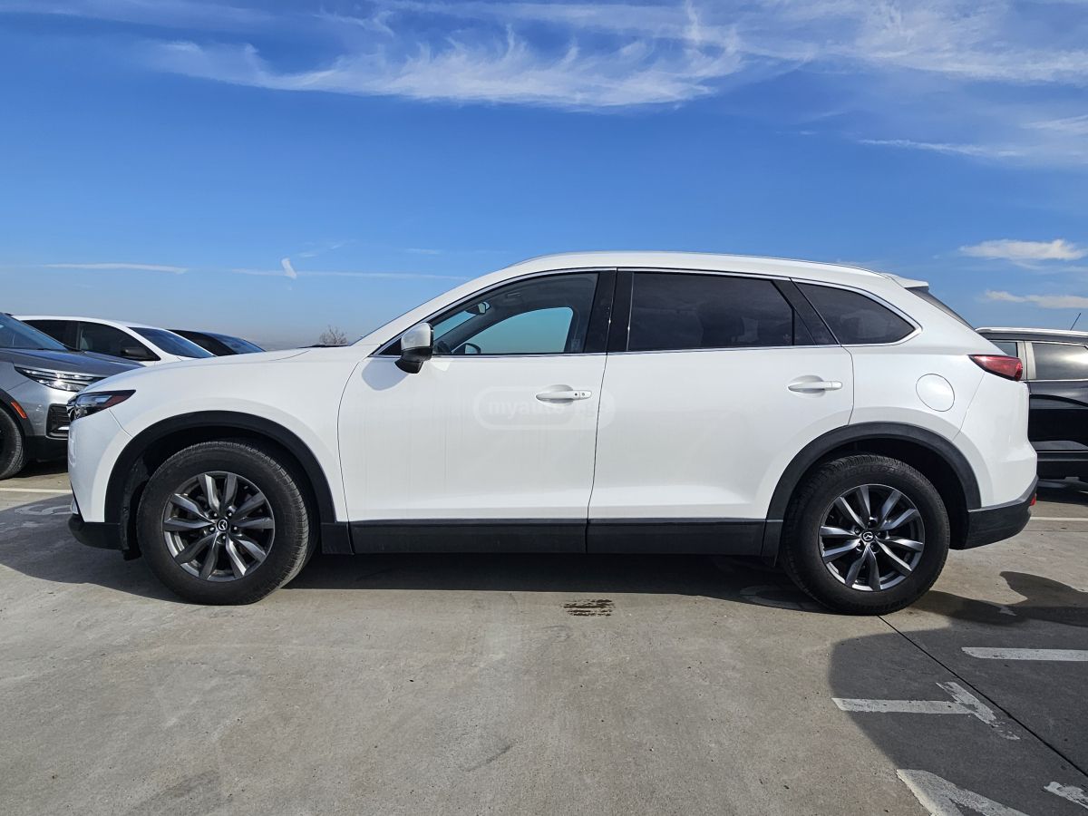 Mazda CX-9 - фото 11