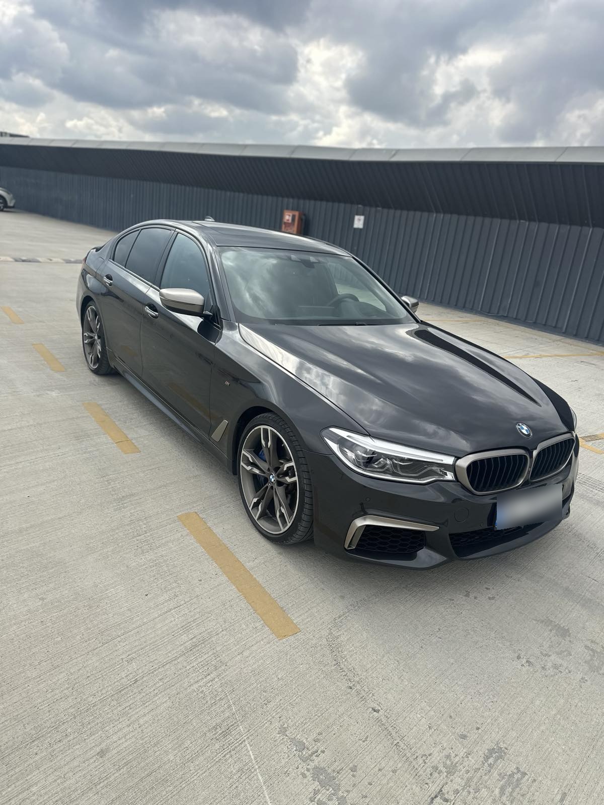 BMW M550 - фото 2