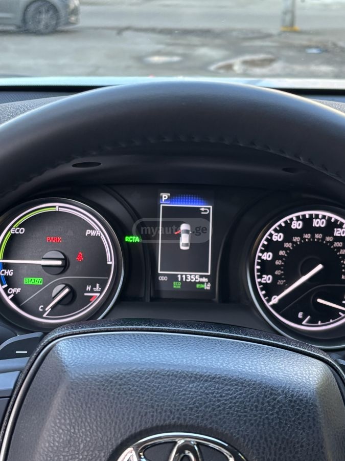 Toyota Camry - фото 11