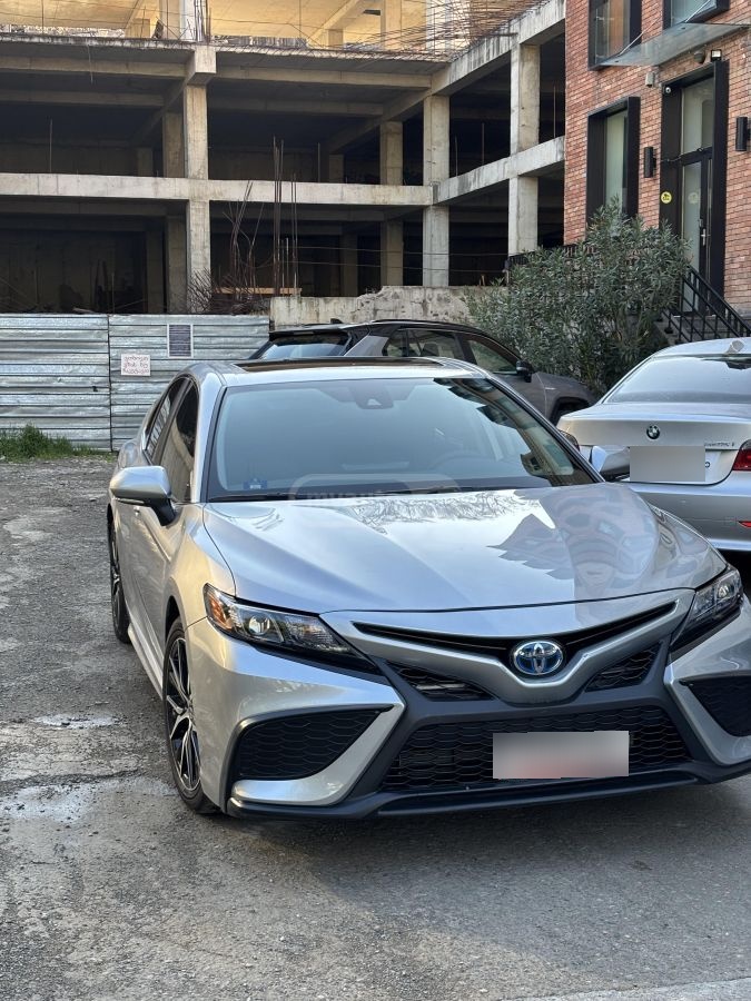 Toyota Camry - фото 4