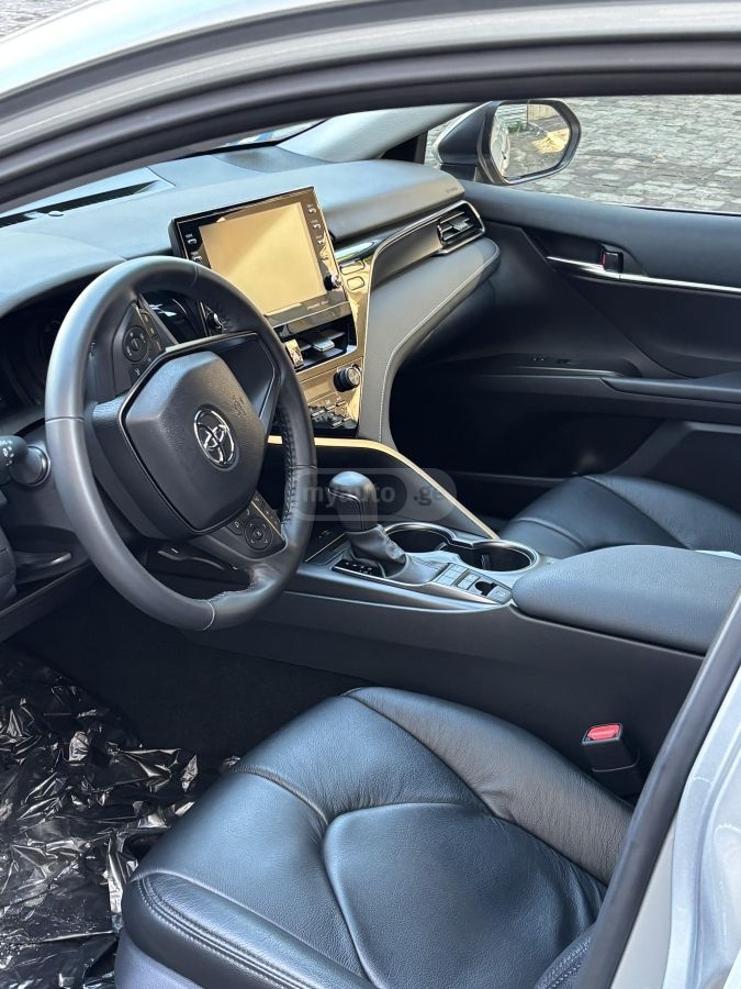 Toyota Camry - фото 7