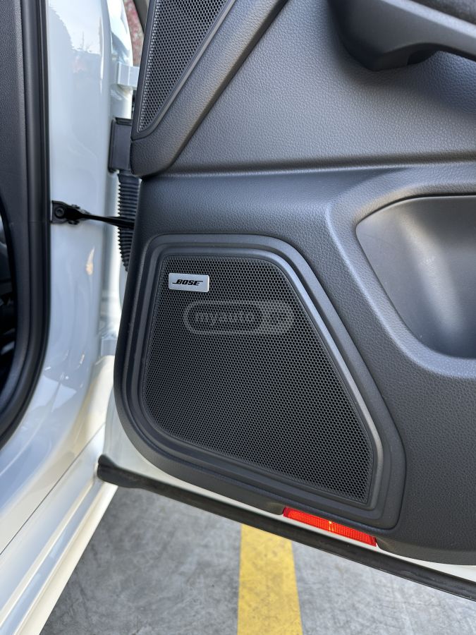 Porsche Macan - фото 13