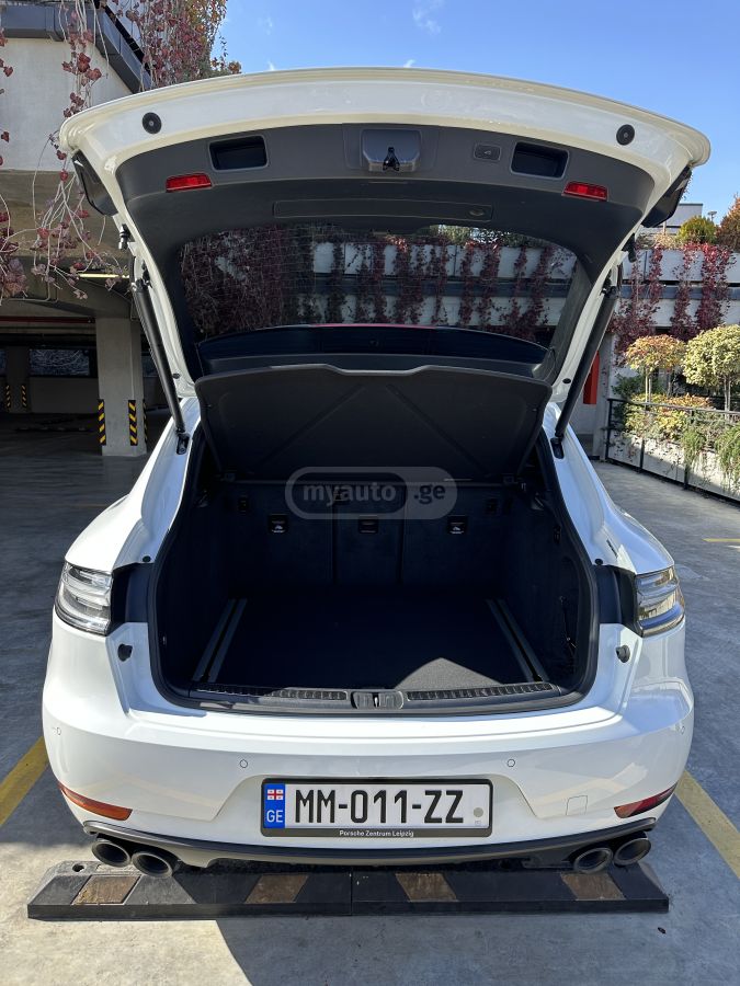 Porsche Macan - фото 14