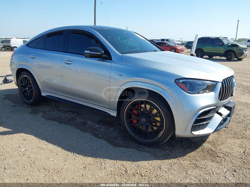 Mercedes-Benz GLE 63 AMG - фото 1