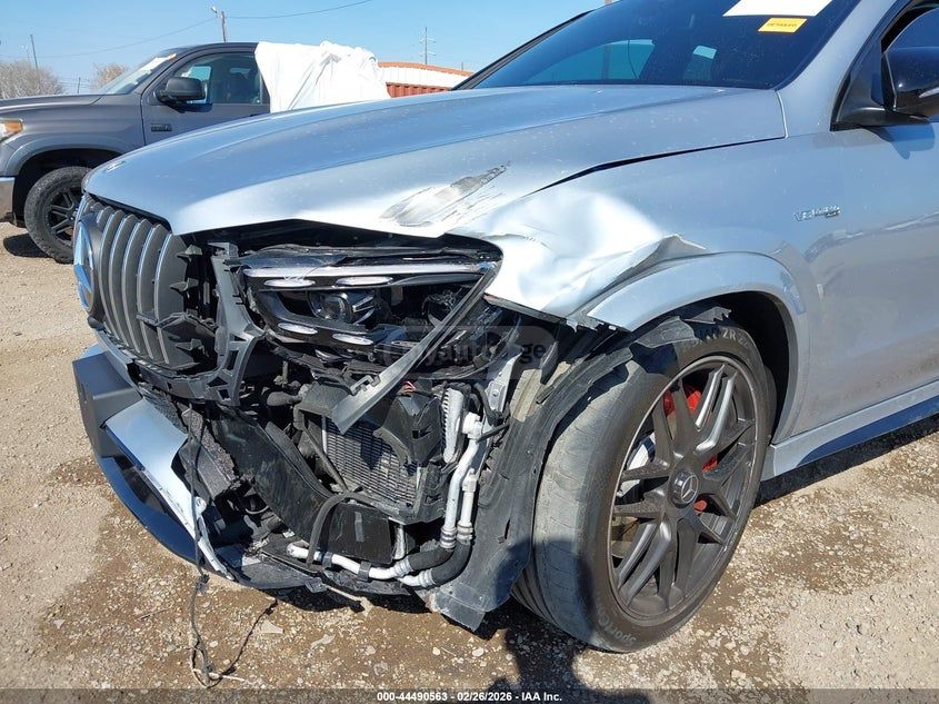 Mercedes-Benz GLE 63 AMG - фото 6