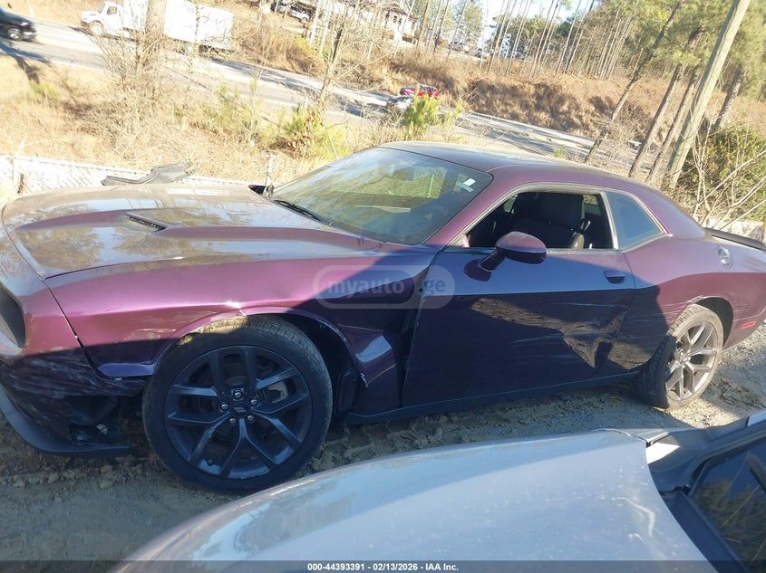 Dodge Challenger - фото 14