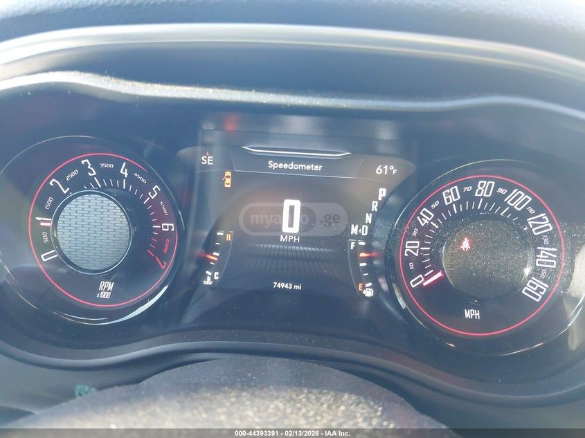 Dodge Challenger - фото 7