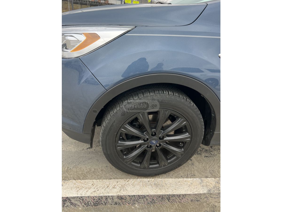 Ford Escape - фото 6