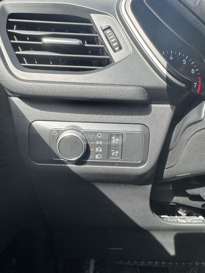 Ford Escape - фото 12