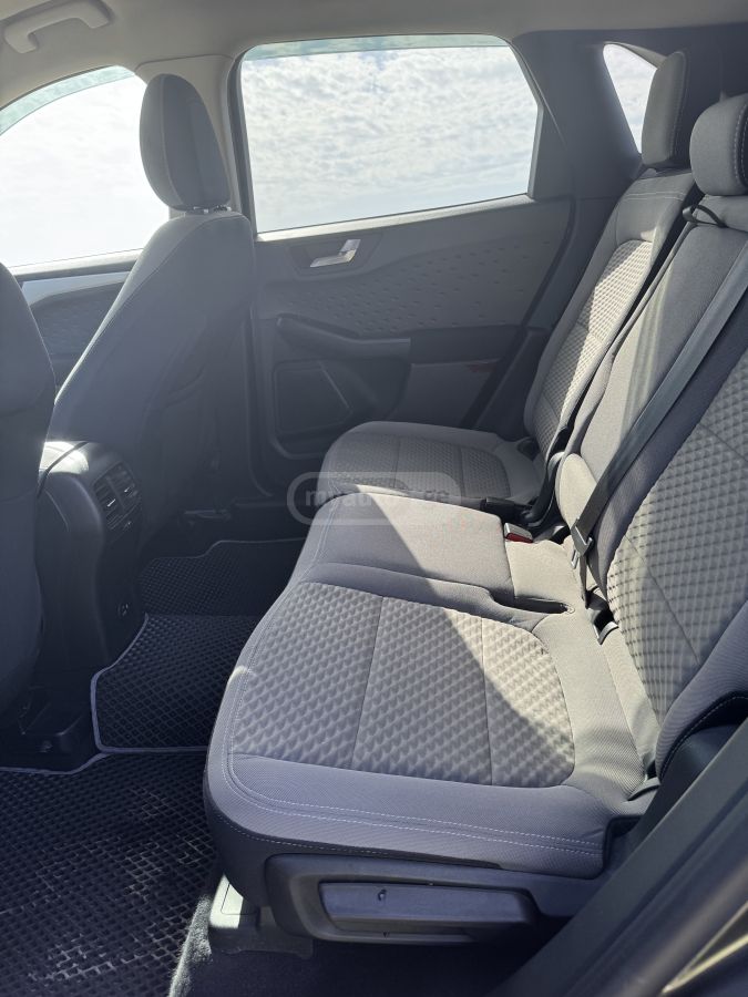 Ford Escape - фото 8