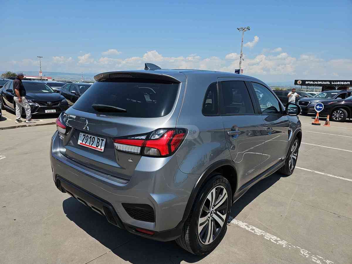 Mitsubishi Mitsubishi Outlander — миниатюра 4