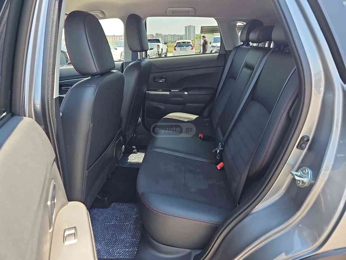 Mitsubishi Mitsubishi Outlander — миниатюра 7