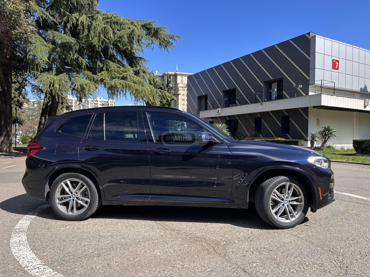 BMW X3 - фото 3