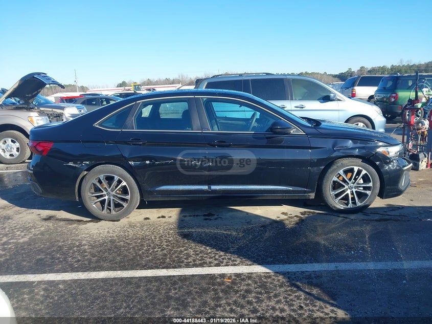 Volkswagen Jetta - фото 14