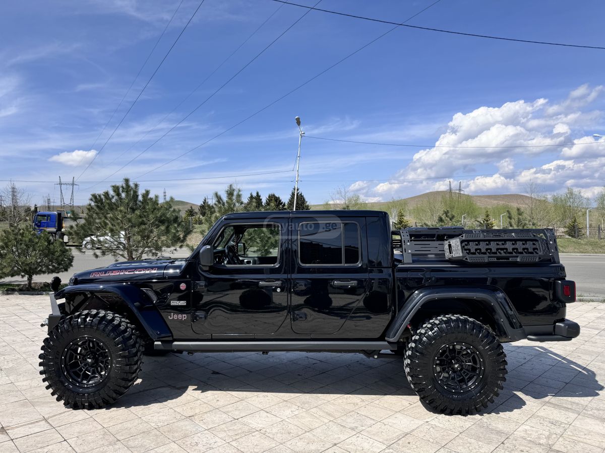 Jeep Wrangler - фото 14