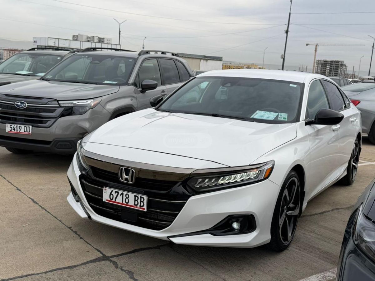 Honda Accord - фото 1