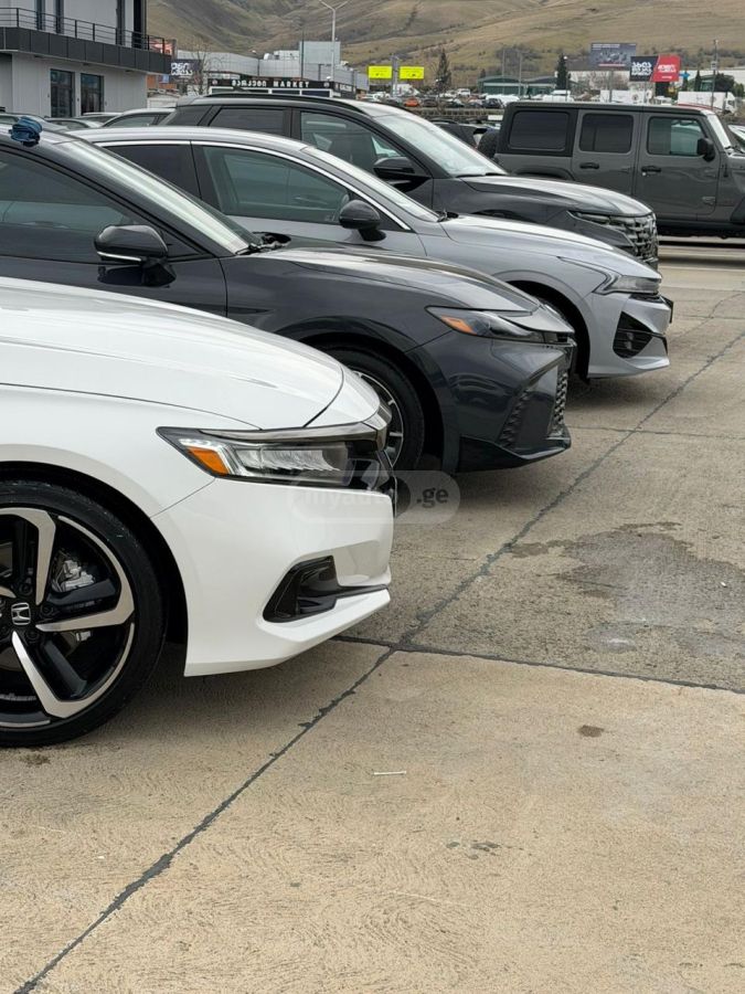 Honda Accord - фото 7