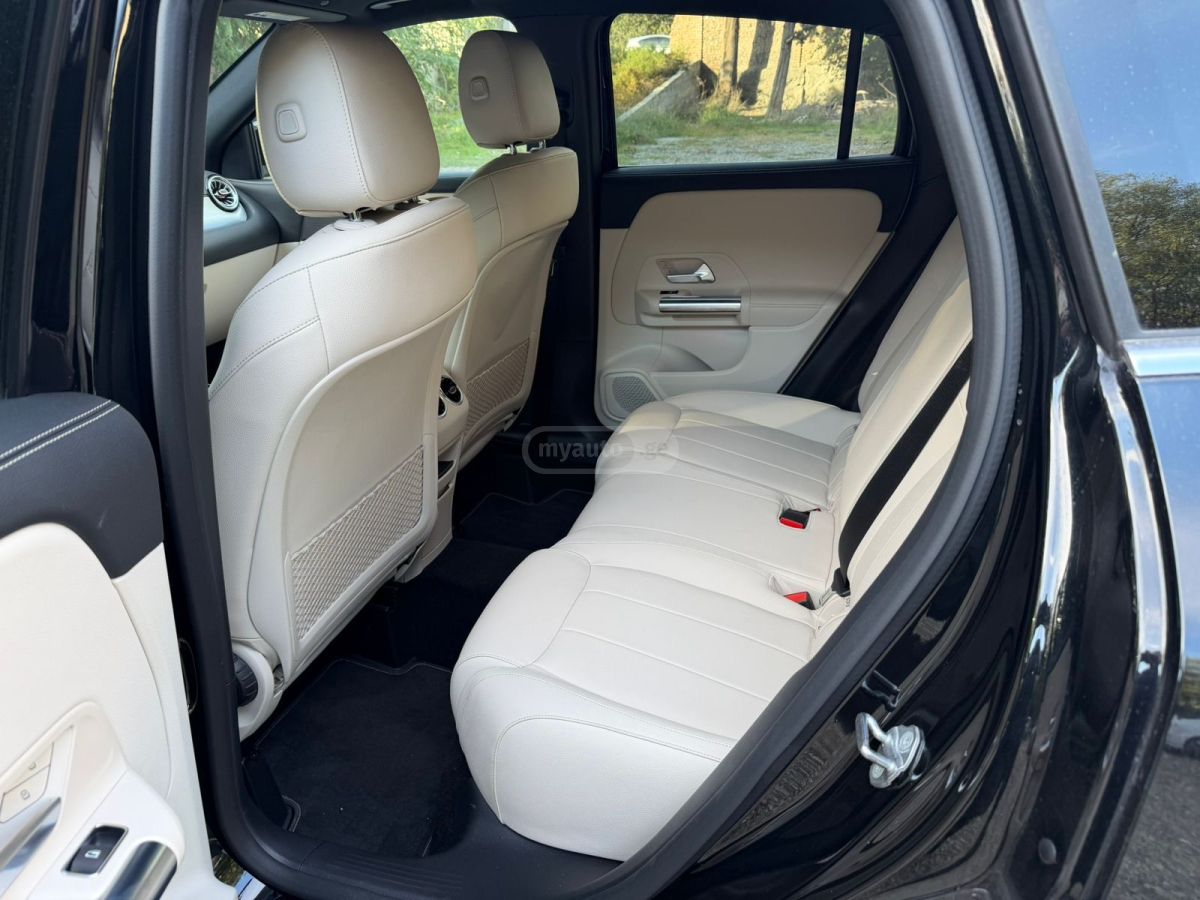 Mercedes-Benz GLA 250 - фото 10