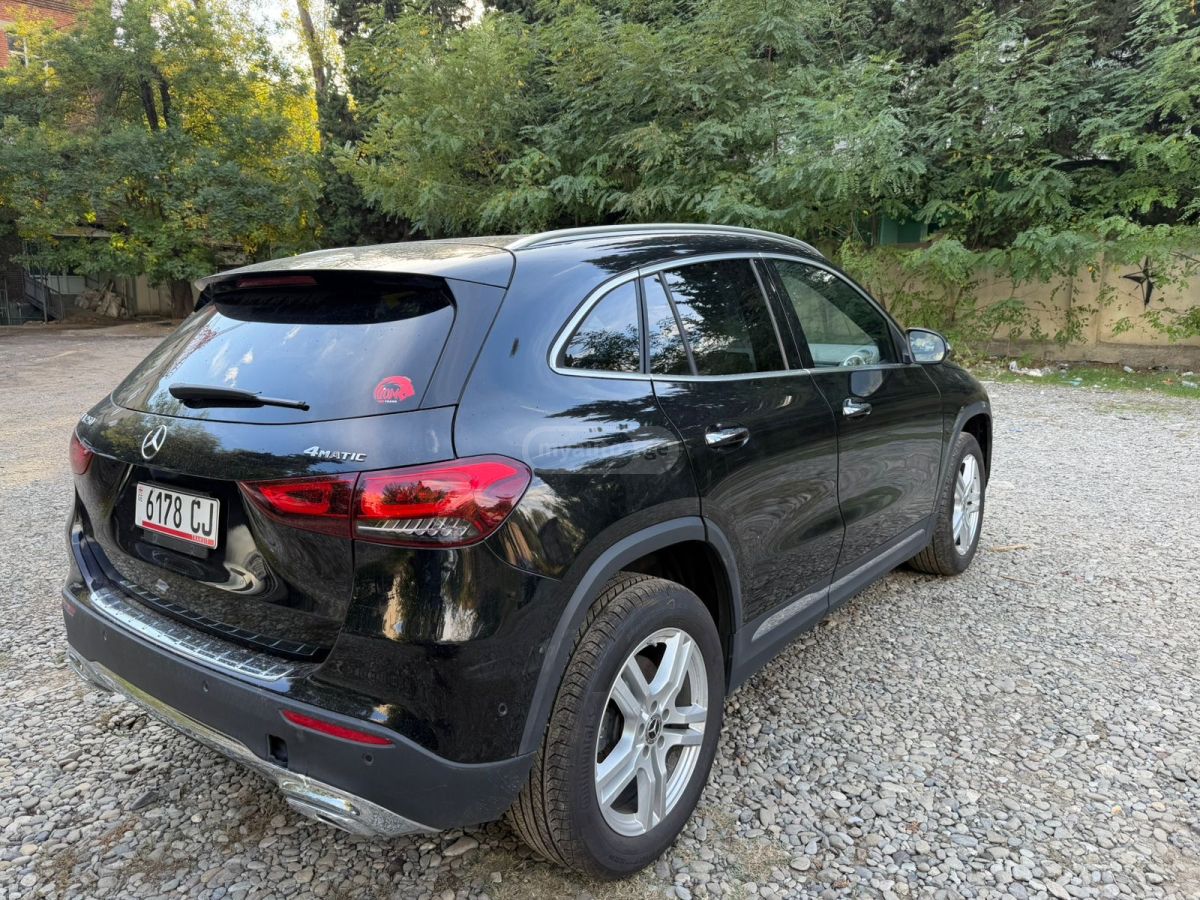 Mercedes-Benz GLA 250 - фото 3