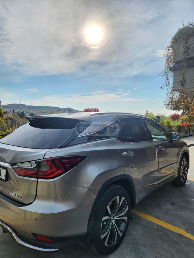 Lexus RX 450 - фото 14